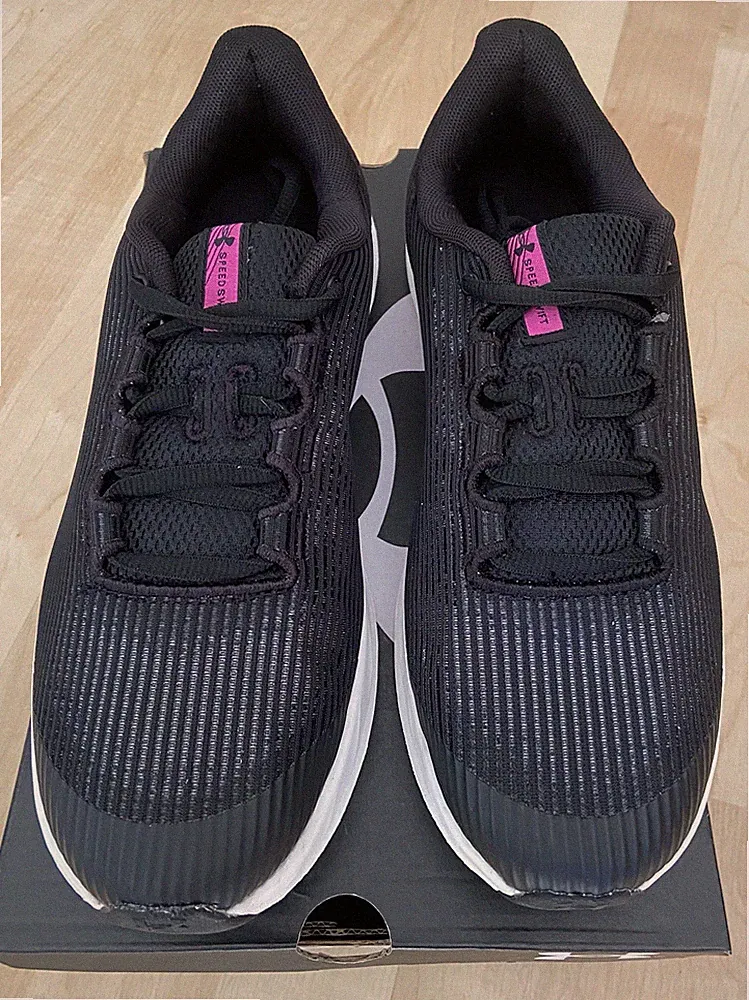 Laufschuhe Atmungsaktiv Rutschfest Sneaker Under Armour Größe 35,5