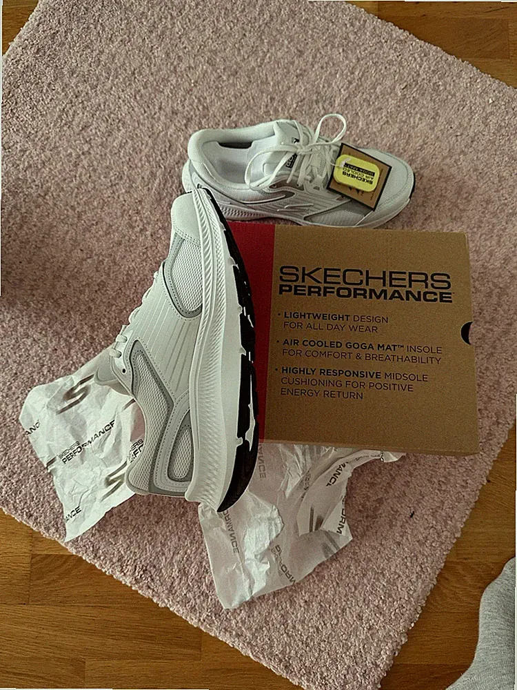 Laufschuhe Damen, Skechers Go Run Consistent 2.0 - Advantage, Weiß