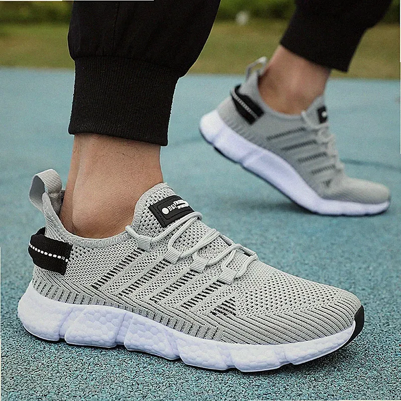 38 Leichtlaufschuhe