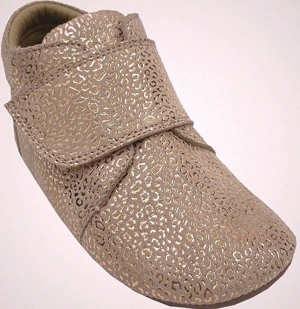Lederschuhe mit Minimalsohle & breitem Klett v. BUNDGAARD * TANNU * in Rose Gold