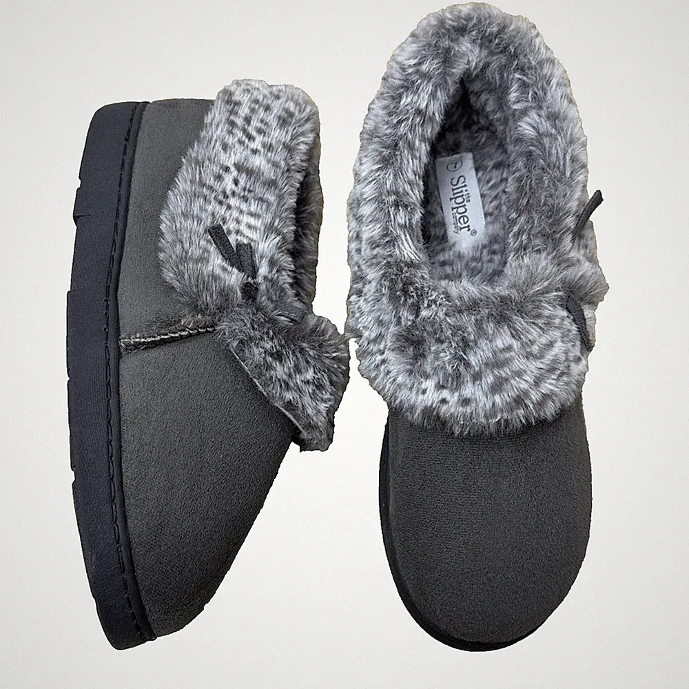 Lounge Hausschuhe Damen grau Gr. UK 7 EU 40 Kunstfellbesatz gepolstert Slipper Schuhe