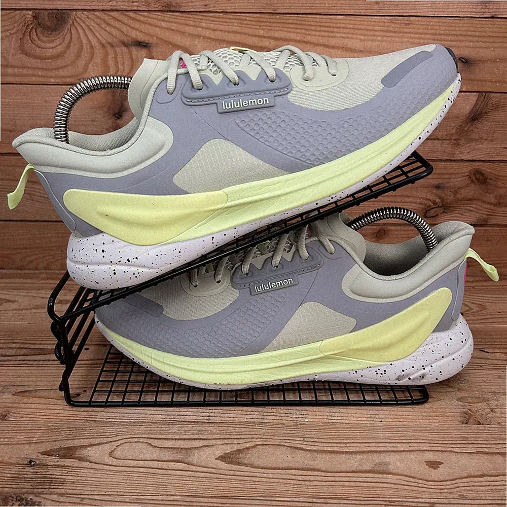 LuluLemon Turnschuhe Damen Größe UK 9 Blissfeel Trail grau gelb Laufschuhe