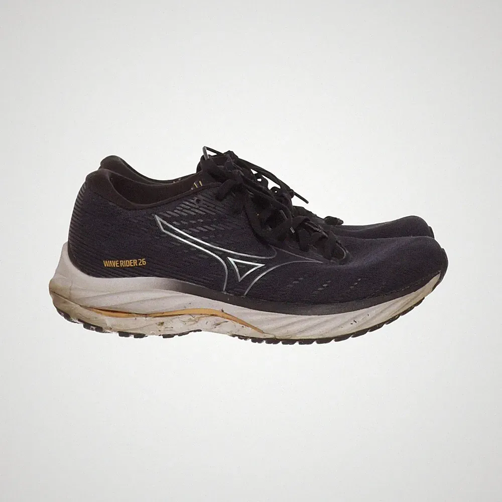 Mizuno, Laufschuhe, Größe: 42, model: wave rider 26, Schwarz/Weiß, Damen #RFb