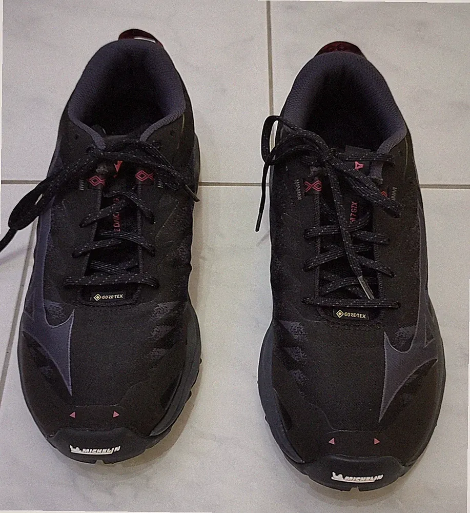 Mizuno Wave Daichi 7 GTX Trail Goretex Laufschuhe Schwarz, Größe 41