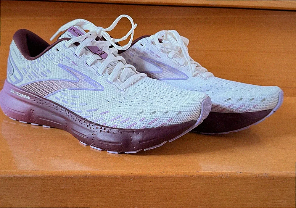 NEU Laufschuhe Brooks Glycerin 20 Damen weiß lila flieder Gr. 41 / NP €180,00