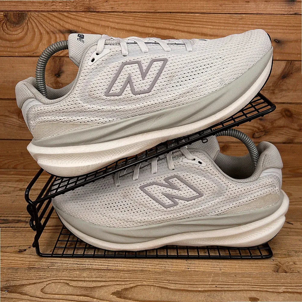 New Balance 1080 Turnschuhe Damen Gr. UK 6,5 Truffle Salt White Laufschuhe v15