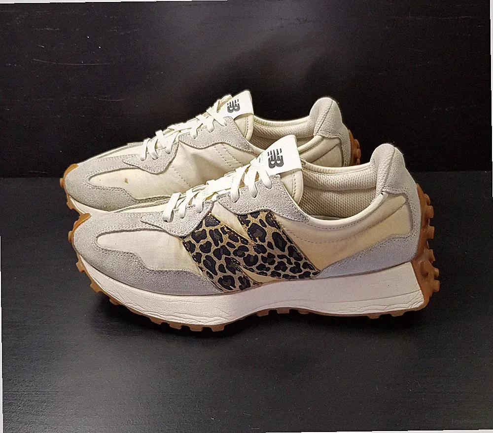 NEW BALANCE 327 DAMEN 7UK EU40,5 LOW TOP SCHNÜRER SNEAKER SCHUHE SNEAKER *LESEN*