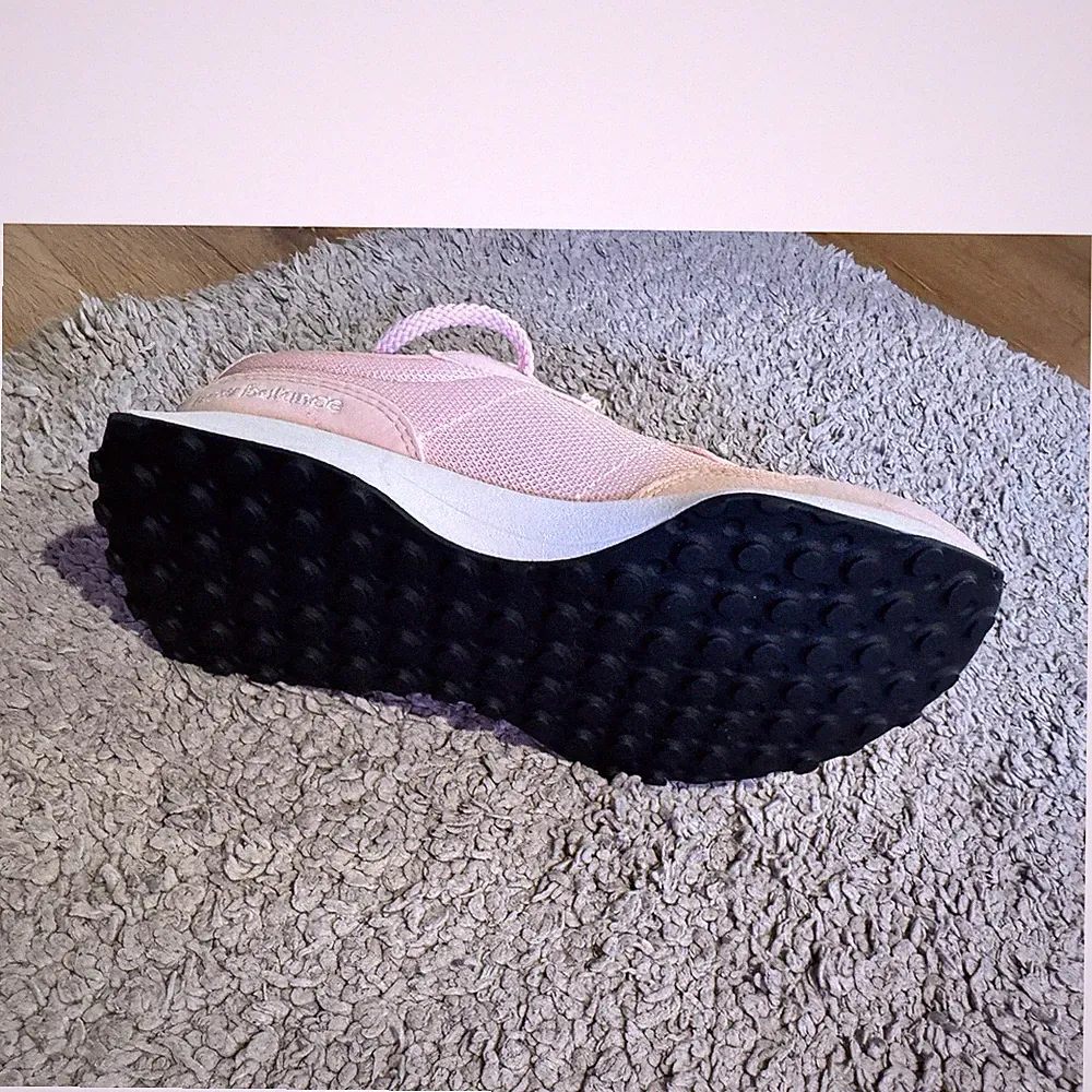 New Balance 327 Damen Sneaker Low Top Wildleder rosa/weiß/schwarz EU 35,5