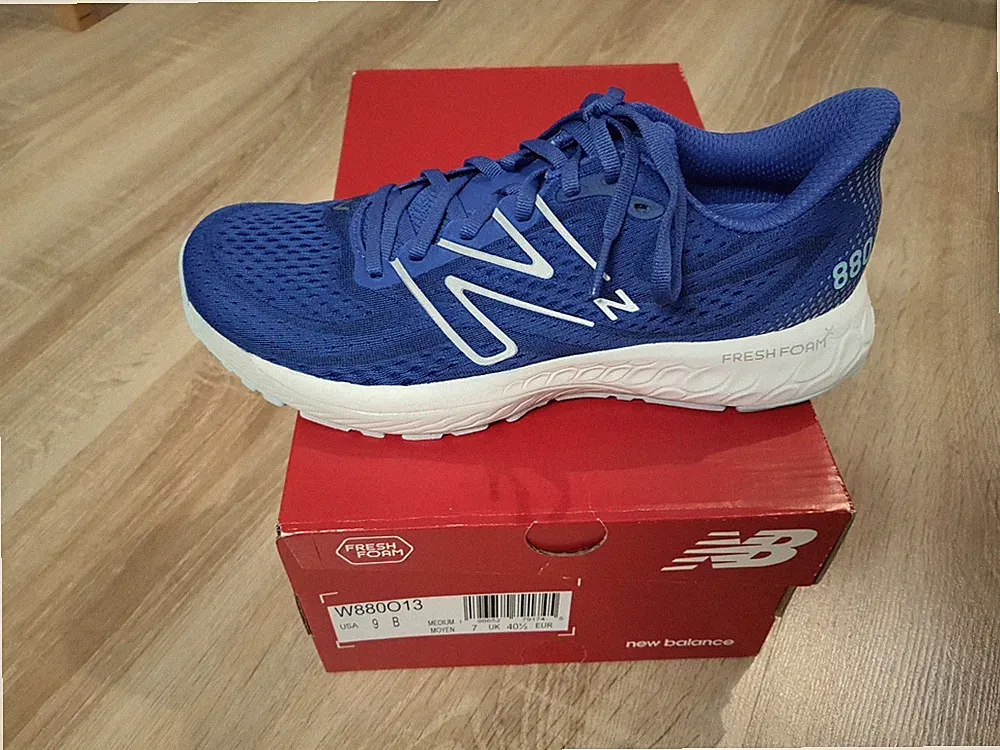 New Balance 880 O13 Damen Laufschuhe Blau/Weiß Gr. 40 - NEU + OVP - 160,00€