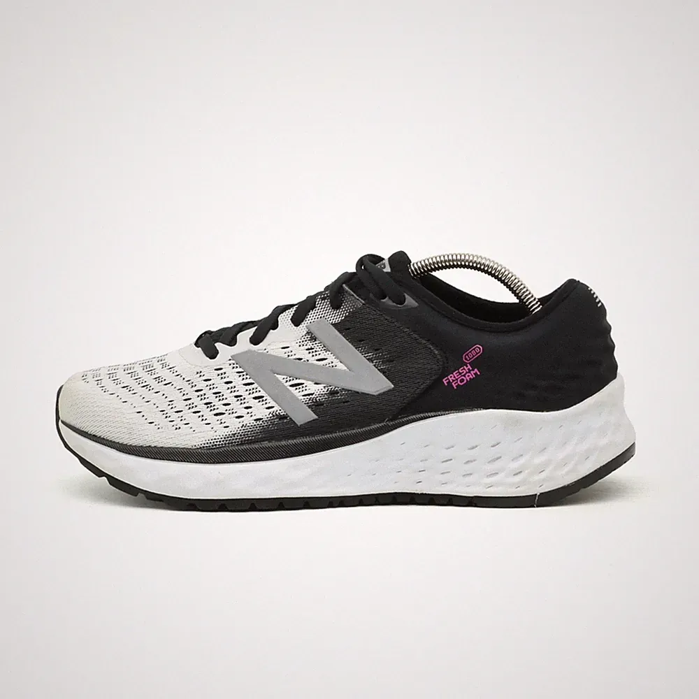 New Balance Damen 1080v9 Schuhe EU 40 Schwarz Wei� Lila W1080WB9 Fresh �mpfung
