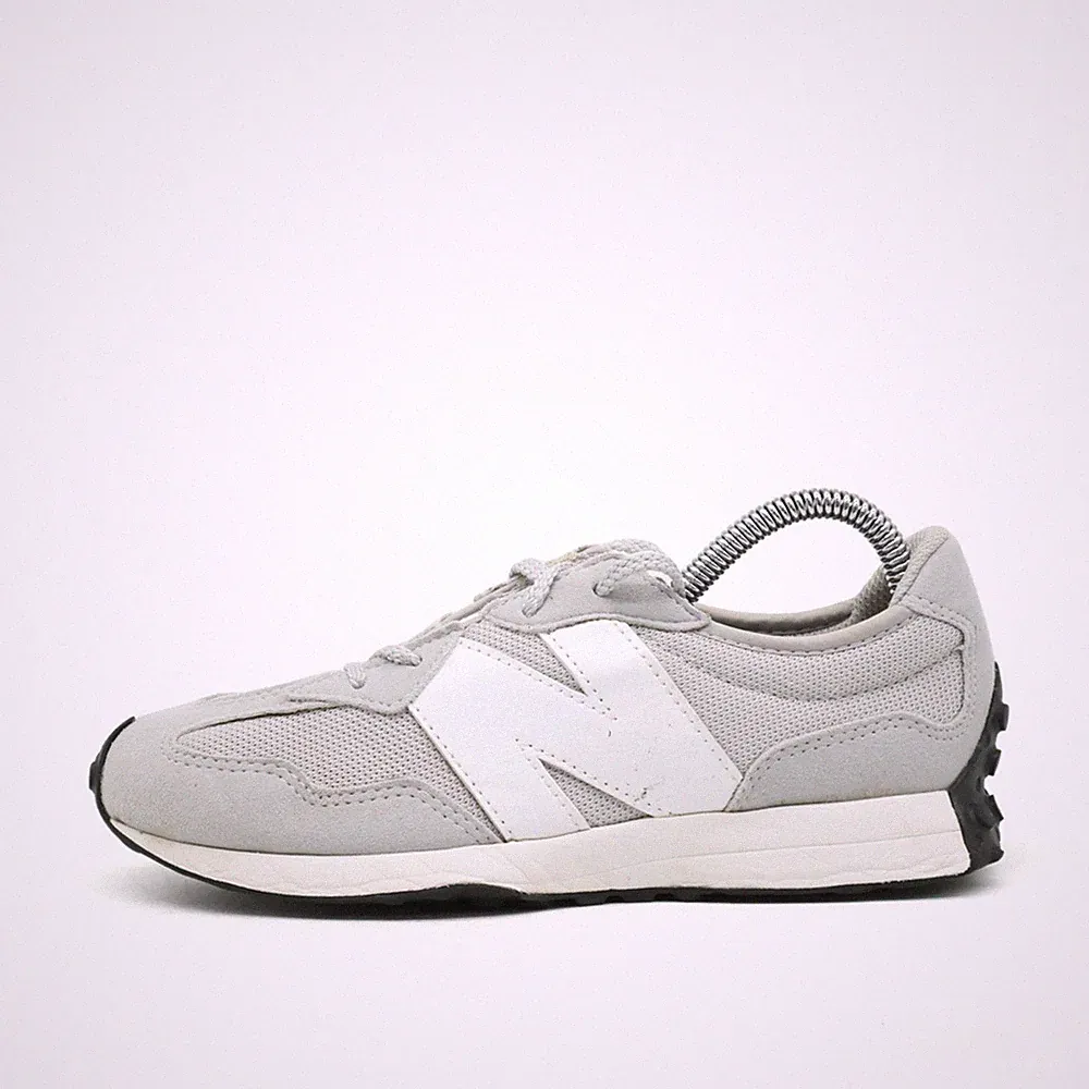 New Balance Damen 327 Laufschuh Grau Weiß Mesh Wildleder Low-Top Sneaker EU 37