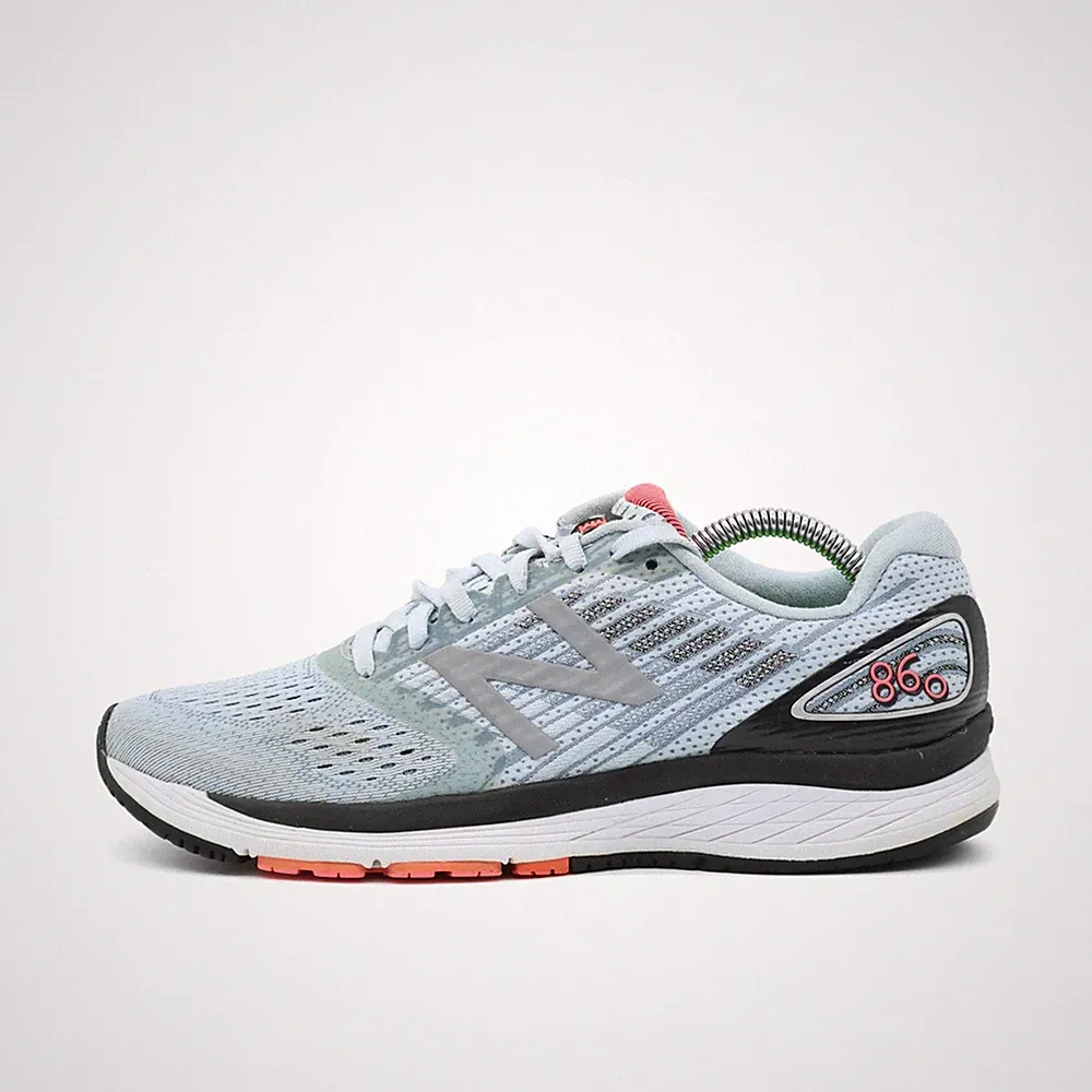 New Balance Damen 860v9 Sneaker EU 40.5 Hellblau W860BP9 Mesh Low Top 860