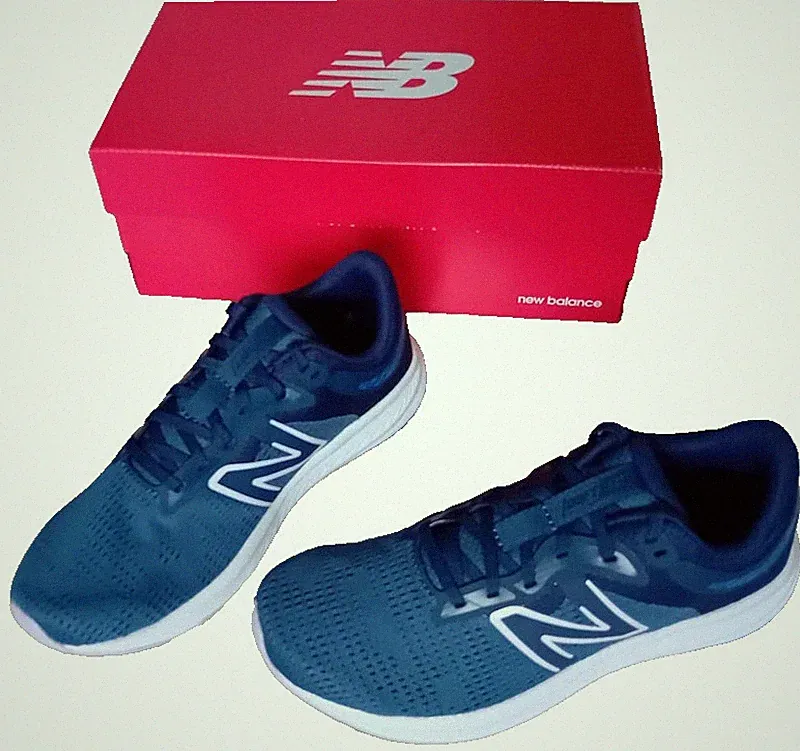 New Balance Damen Drift Neutral Laufschuhe Blau Gr.37,5 Neu