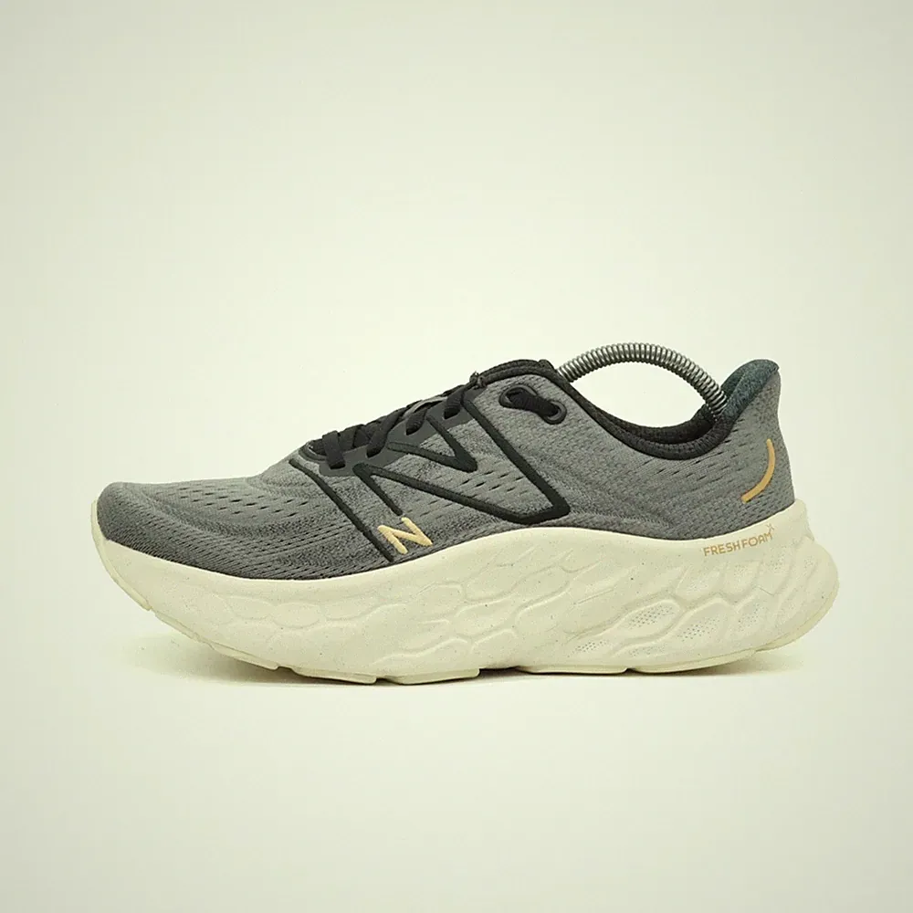 New Balance Damen Fresh Foam More v4 Sportschuh Niedrig Laufschuh EU 40