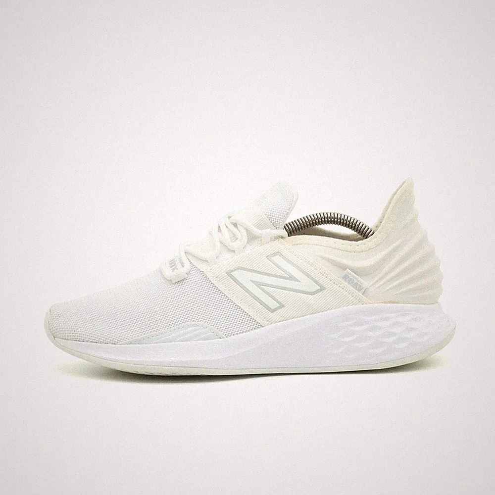 New Balance Damen Fresh Foam Roav Sneaker Weiß Mesh Low-Top Laufschuh EU 40.5