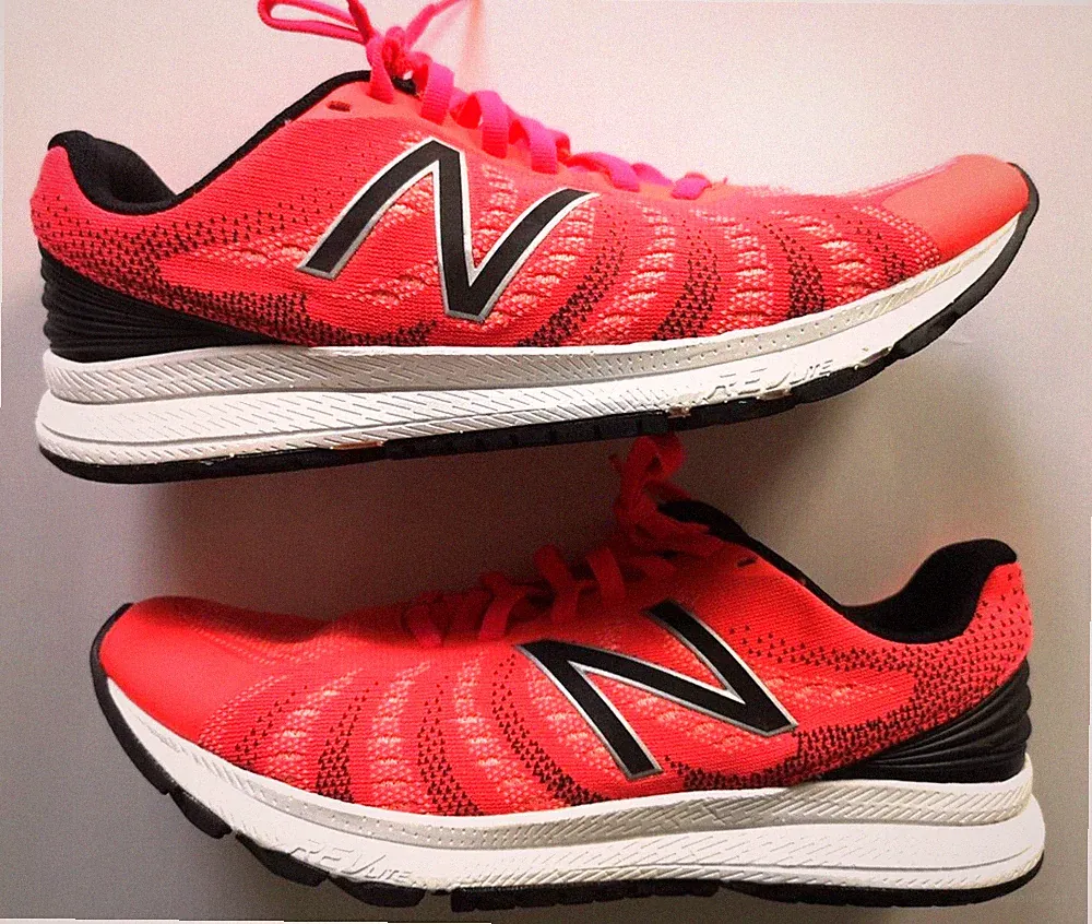New Balance Damen Laufschuhe Sneaker Korallrot GR. 40,5 US9 UK7 Full Core