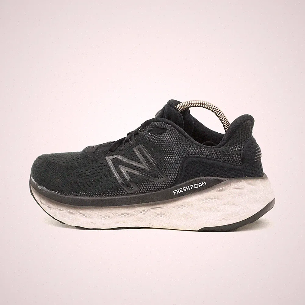 New Balance Damen More v3 Sportschuh Schwarz Mesh Foam Laufschuh EU 38