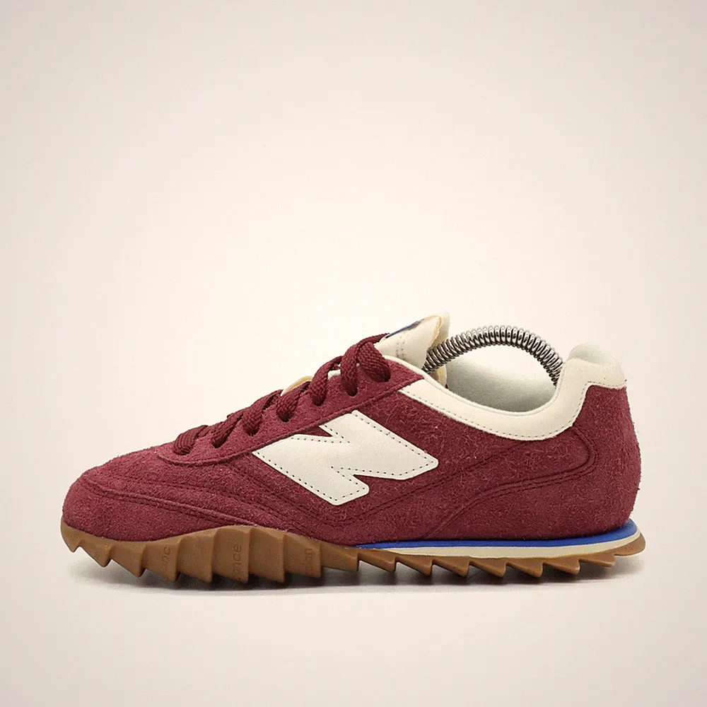 New Balance Damen RC30 Laufschuhe Burgunderrot/Weiß Design Sneaker EU 38