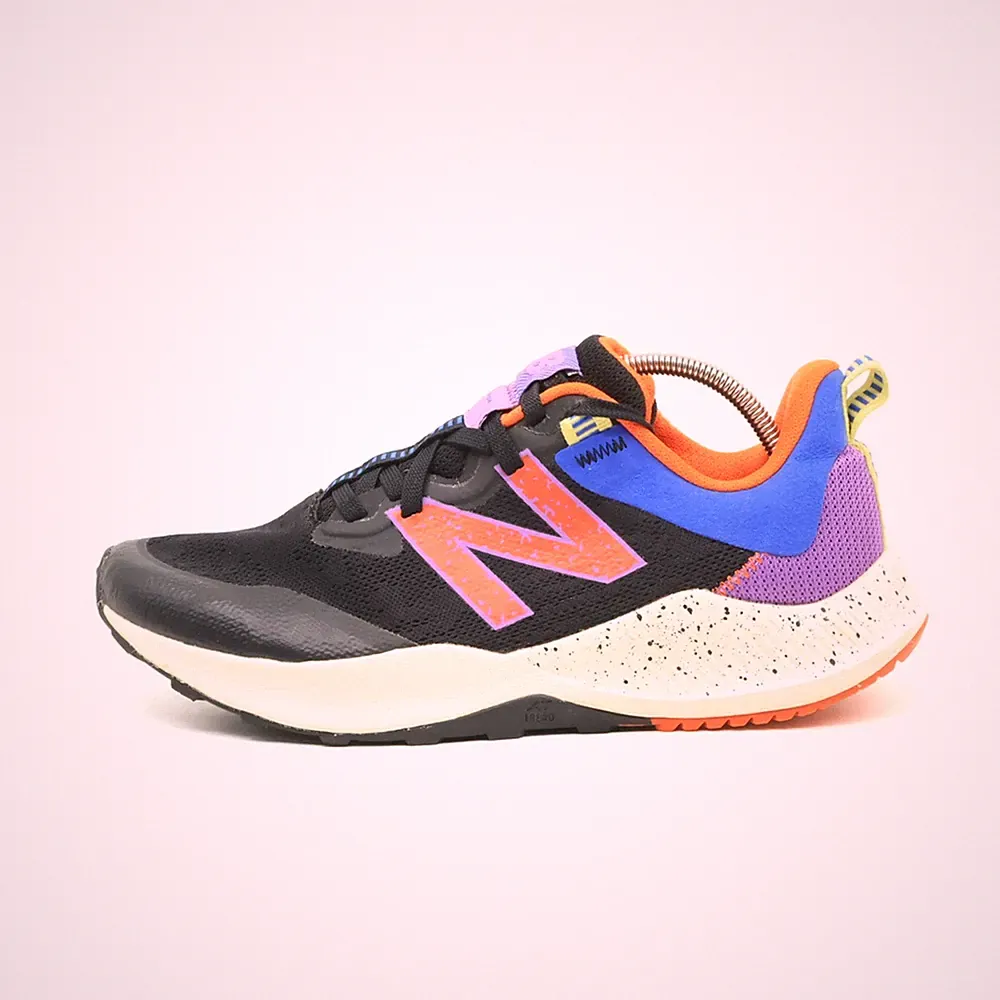 New Balance Damen WT NTRCK1 Laufschuhe EU 40 Schwarz/Violett/Orange Dämpfung