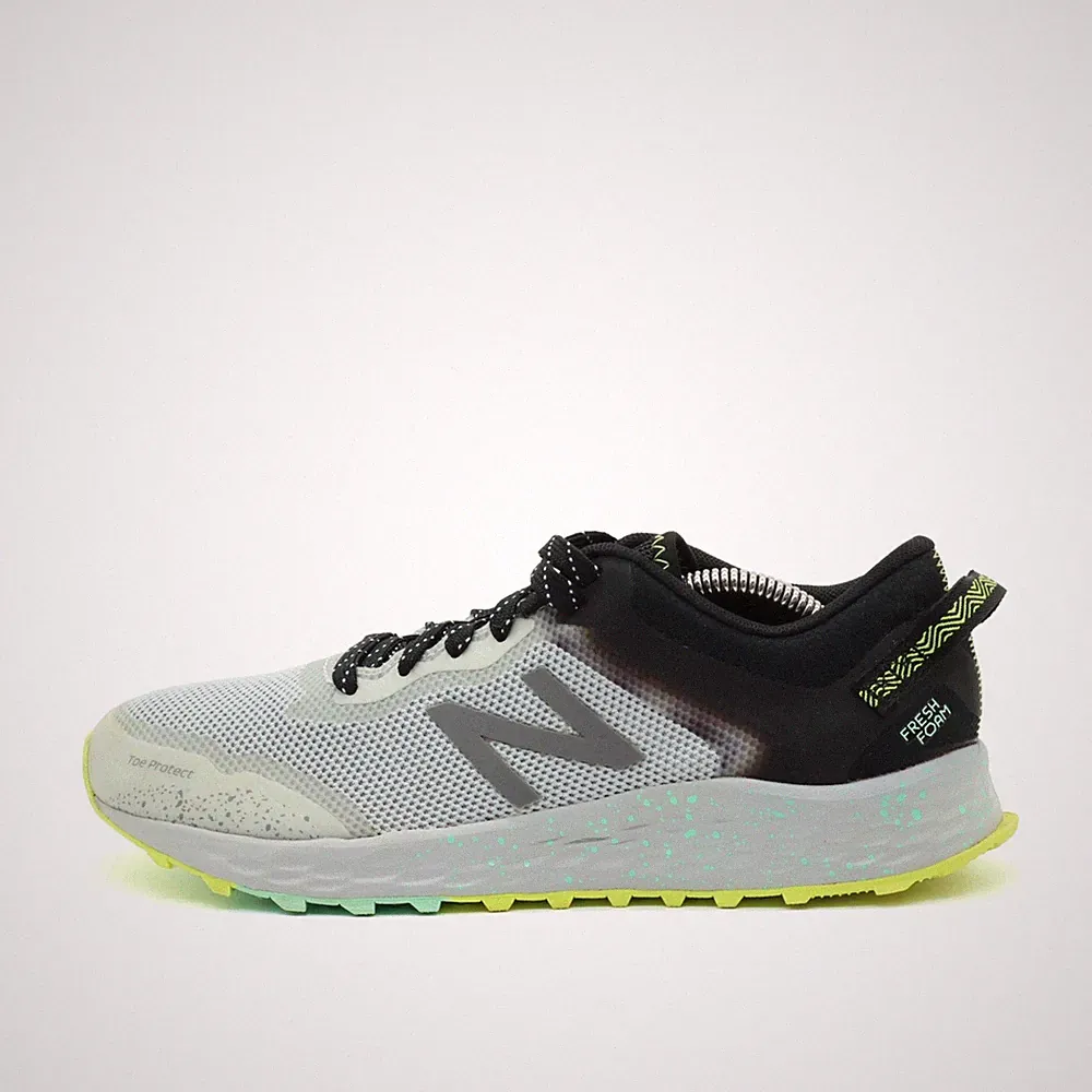 New Balance Damen WTARISS1 Sportschuhe Zehenschutz Laufschuh EU 38