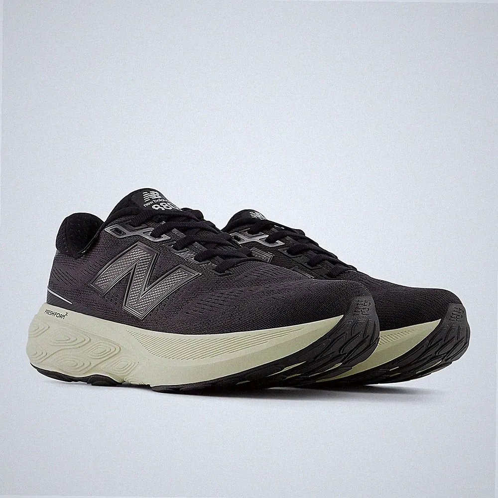 New Balance Fresh Foam X 880v15 GORE-TEX Laufschuhe für Damen, EU 42,5
