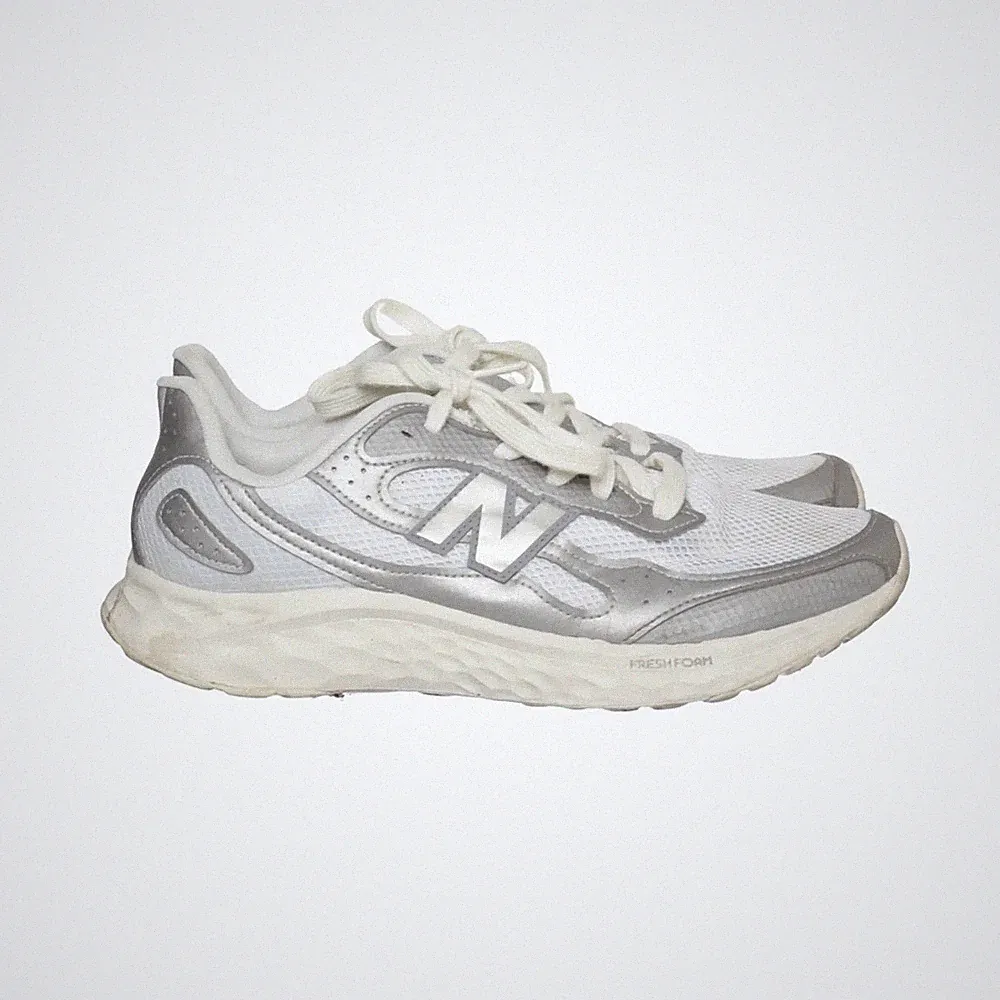 New Balance, Laufschuhe, Größe: 44, model: fresh foam arishi, Weiß/Grau #mQL