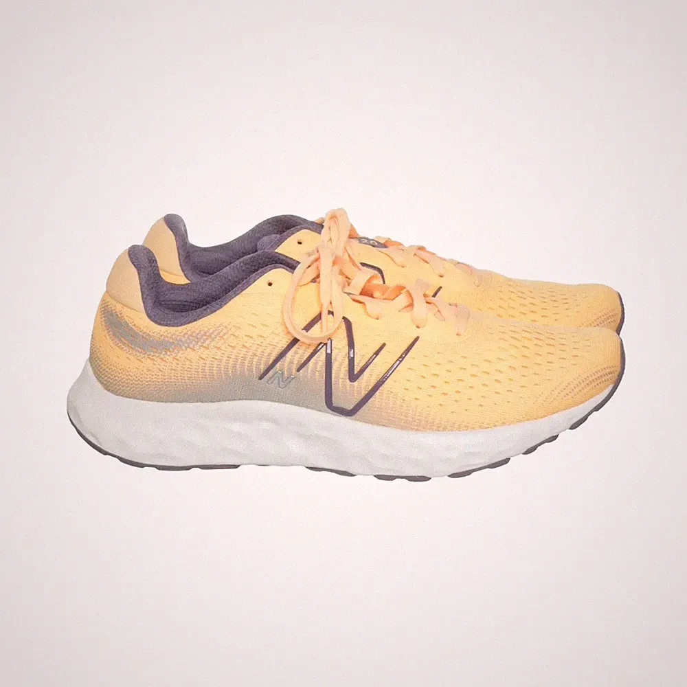 New Balance, Laufschuhe, Größe: 44, model: w520ft8, Orange/Lila/Weiß, Damen #HUJ