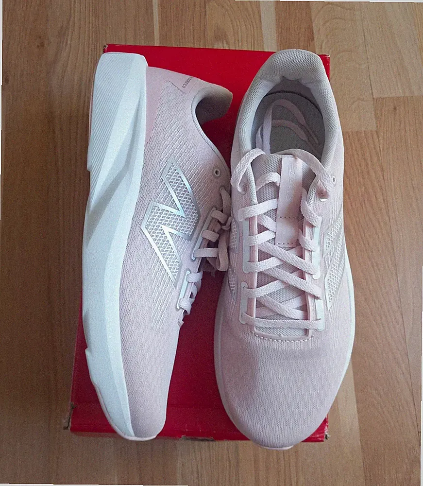 New Balance Moyen Damen Laufschuhe Sneaker atmungsaktiv Mesh Rosa/Weiß EU 42,5