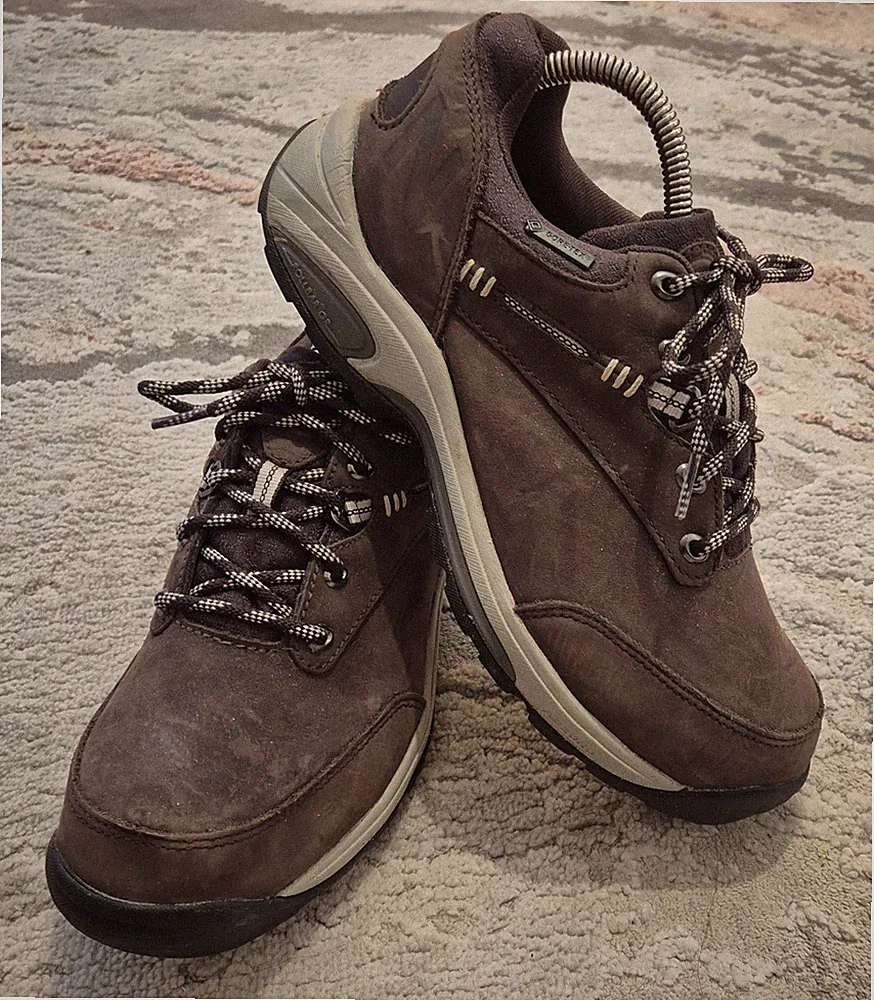 New Balance WW1069BR Damen Trail Walking Schuhe Gore Tex UK 7