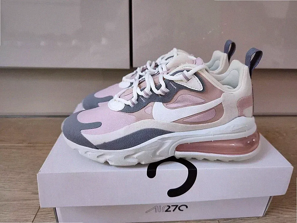 Nike Air Max 270 React Plum Chalk White Damen Sneaker Schuhe Gr. UK 2,5