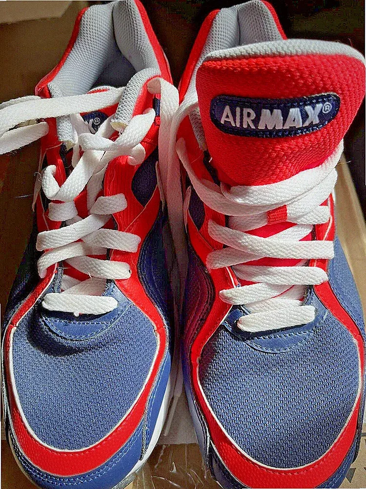 Nike Air Max Go Strong Essential Running 42,5 IT/EU Crimson White Midnight Navy