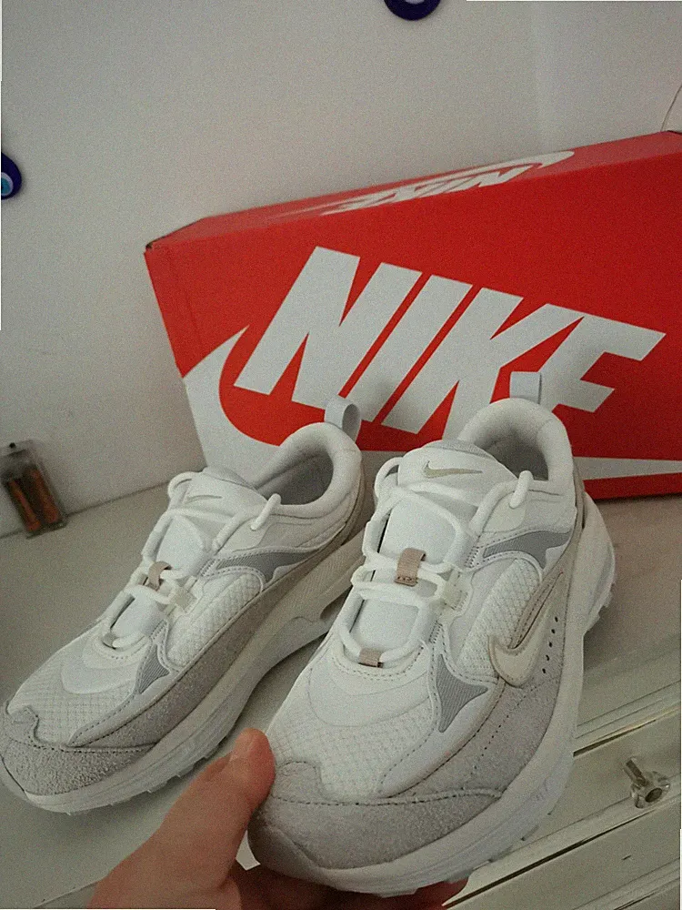 Nike Air Max - Neu - Gr 39 - weiß beige - Laufschuhe mit OVP