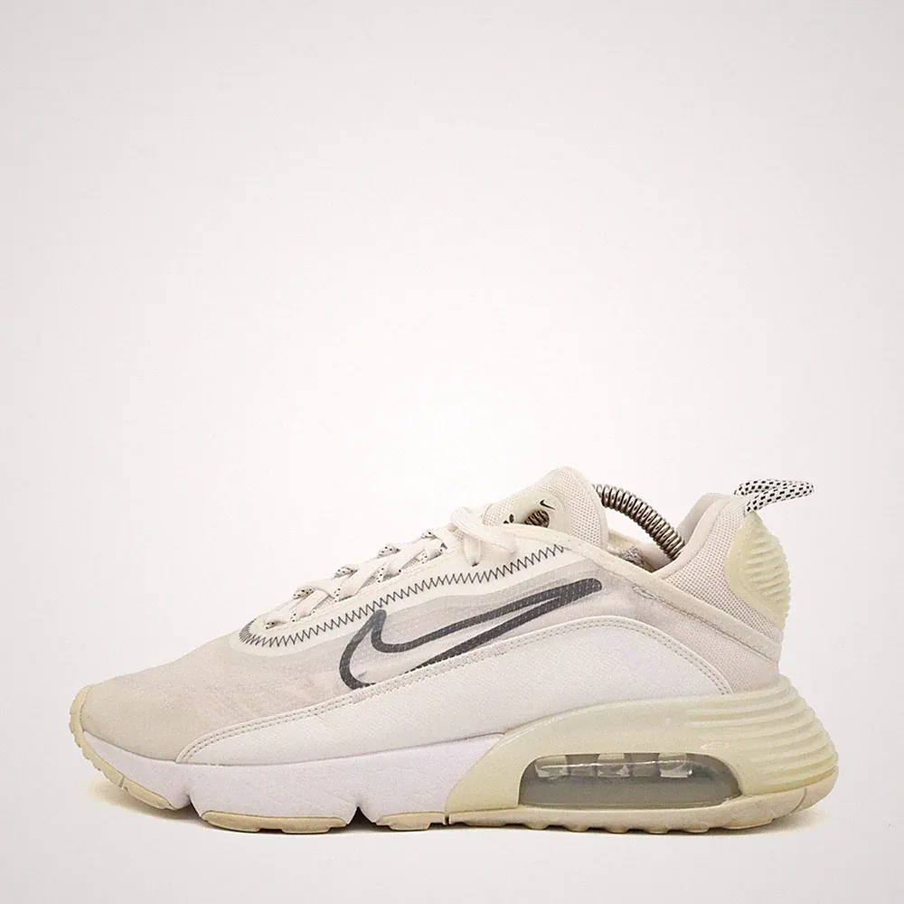 Nike Damen Air Max 2090 Sportschuhe Weiß Textil Low Top Dämpfung Sneaker EU 40.5