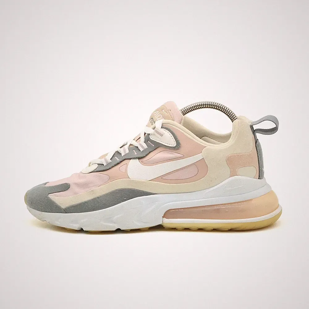 Nike Damen Air Max 270 React Laufschuhe EU 36.5 Rosa Beige Grau Atmungsaktiv