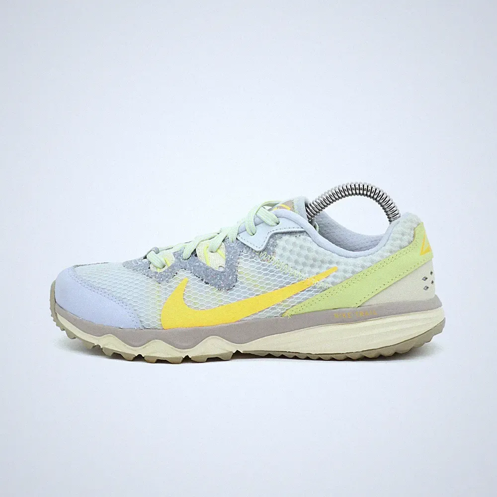 Nike Damen CW3809-002 Sneaker Gelb/Pastell Mesh Low-Top Trail Running EU 36.5