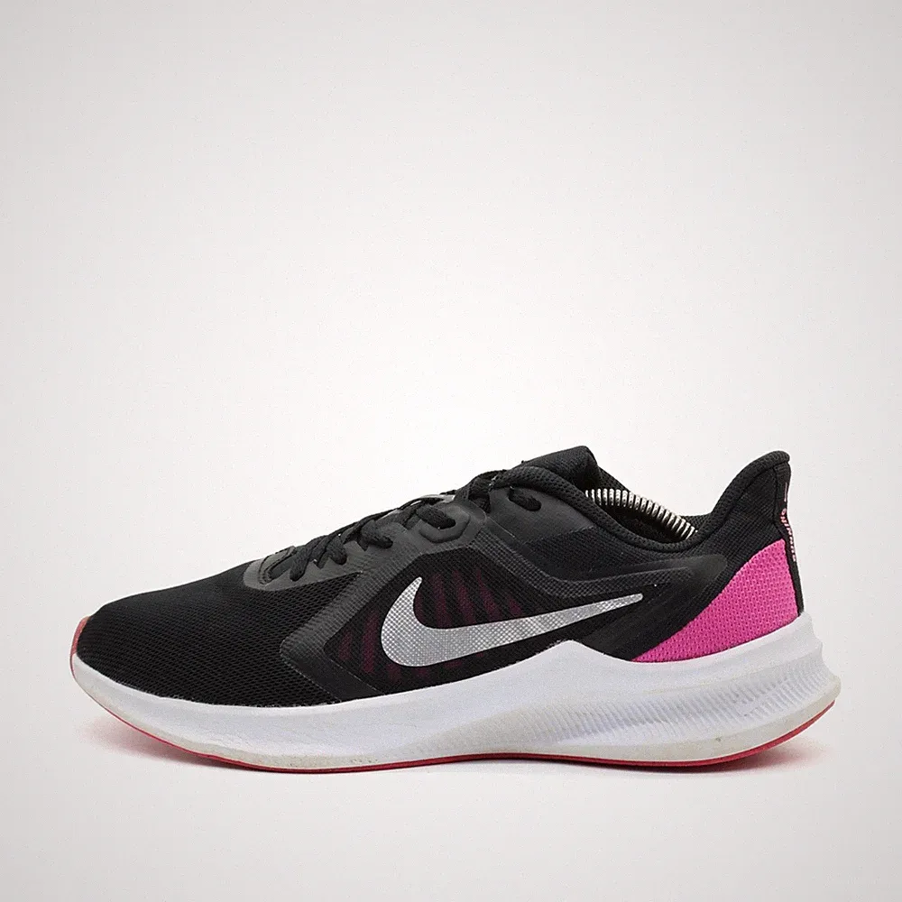 Nike Damen Downshifter 10 Sneaker Schwarz/Pink/Weiß Mesh Low-Top Laufschuh EU 41
