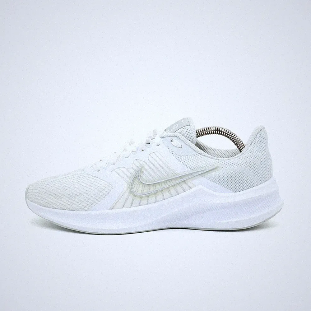 Nike Damen Downshifter 11 Sneaker Weiß/Grau Mesh Atmungsaktiv Laufschuhe EU 38,5