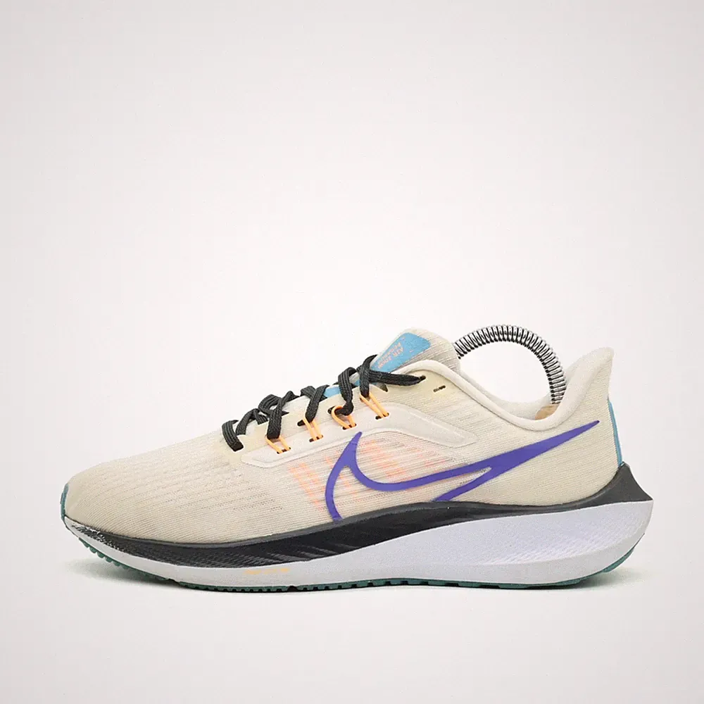 Nike Damen Pegasus 39 Schuhe EU 40,5 Beige Lila Schwarz DH4072-006 Air Zoom