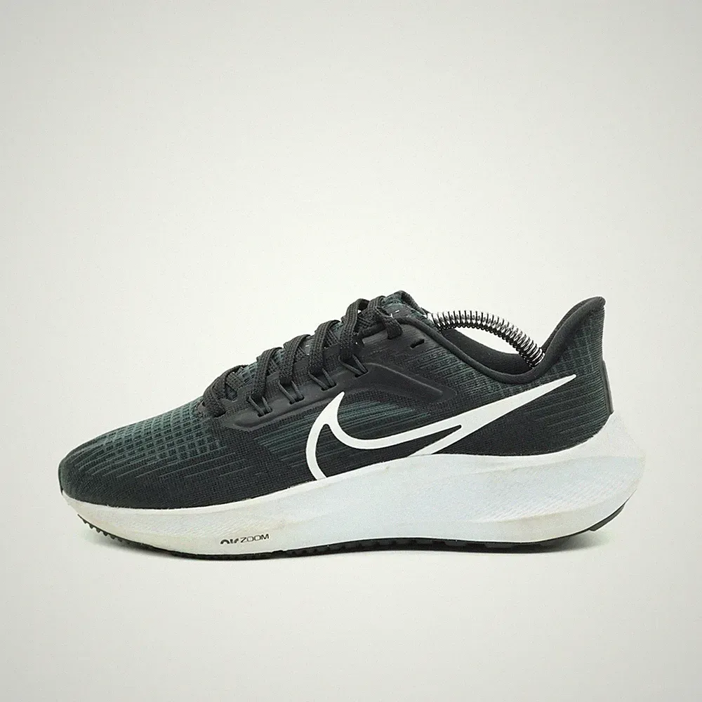 Nike Damen Pegasus 39 Sneaker Schwarz Weiß Mesh Low-Top Zoom Laufschuh EU 37.5