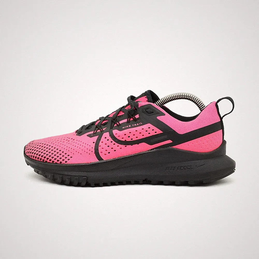 Nike Damen Pegasus Trail 4 Sneaker Pink Schwarz Mesh Dämpfung Laufschuh EU 37.5