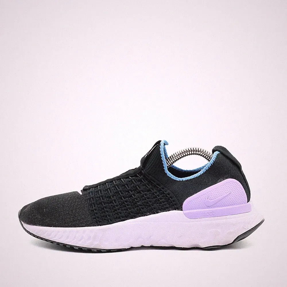 Nike Damen Phantom Run Flyknit 2 Laufschuhe React Sneaker EU 38.5