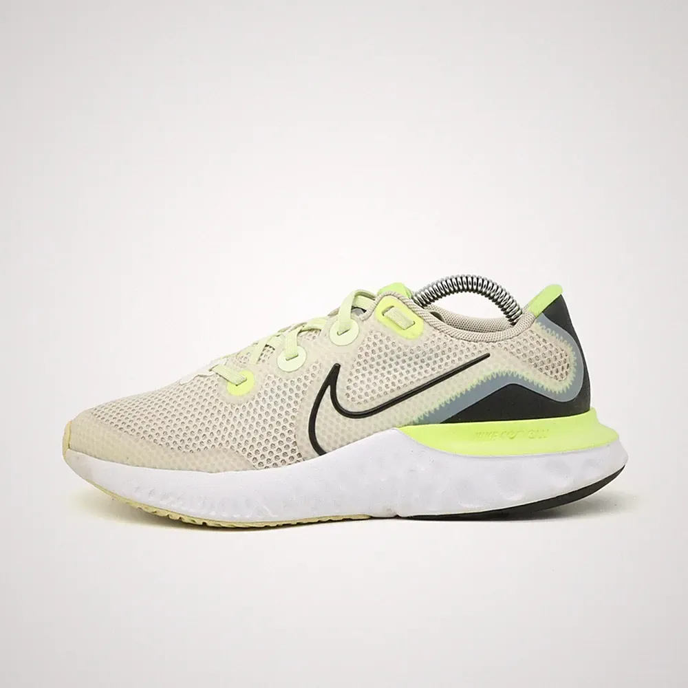 Nike Damen React Run Flyknit Sneaker Beige/Neon Leichtgewicht Laufschuh EU 38.5
