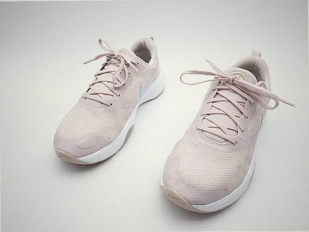 Nike Damen Sneaker Sportschuh Laufschuh Schnürschuh Gr. 40 EU Art. 34130-45