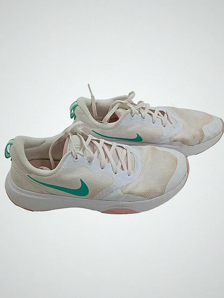 Nike Damen Sportschuhe Laufschuhe Weiß Rosa Grün Größe 42.5