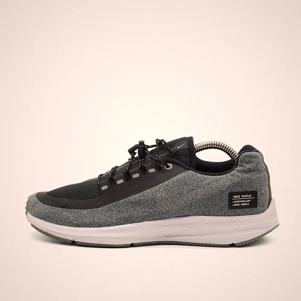 Nike Damen Vomero 13 Schuhe Grau Schwarz Textil Shield Laufschuh EU 38,5