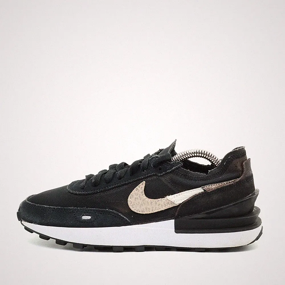 Nike Damen Waffle One Schuhe Schwarz Wildleder, Mesh Komfortabel Sneaker EU 37,5