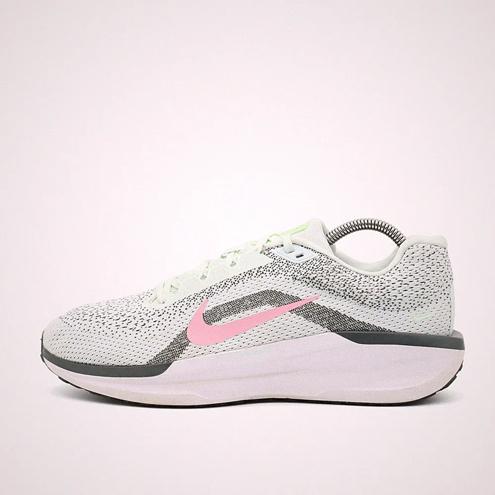 Nike Damen Winflo 11 Sneaker EU 43 Mint / Rosa Schwarz Weiß Leichtgewicht