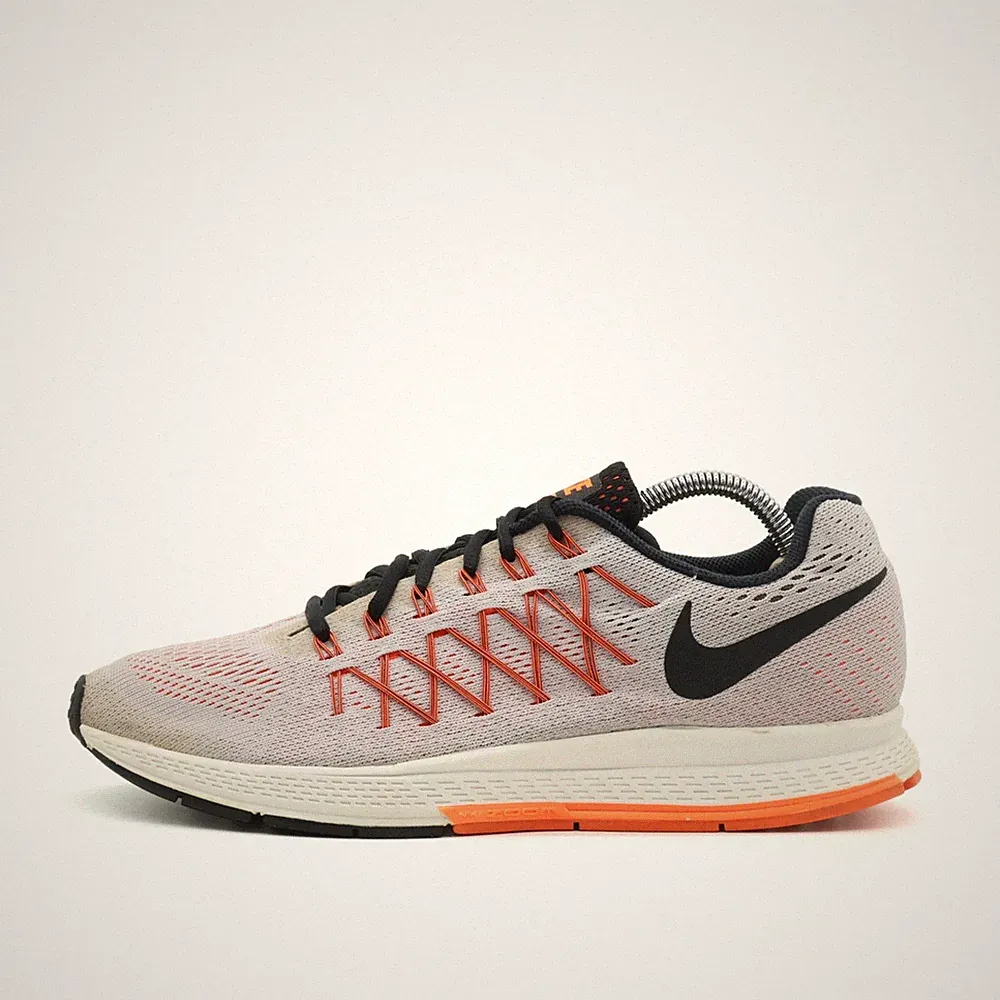 Nike Damen Zoom Pegasus 32 Schuhe EU 44.5 Grau/Orange/Schwarz 749344-508