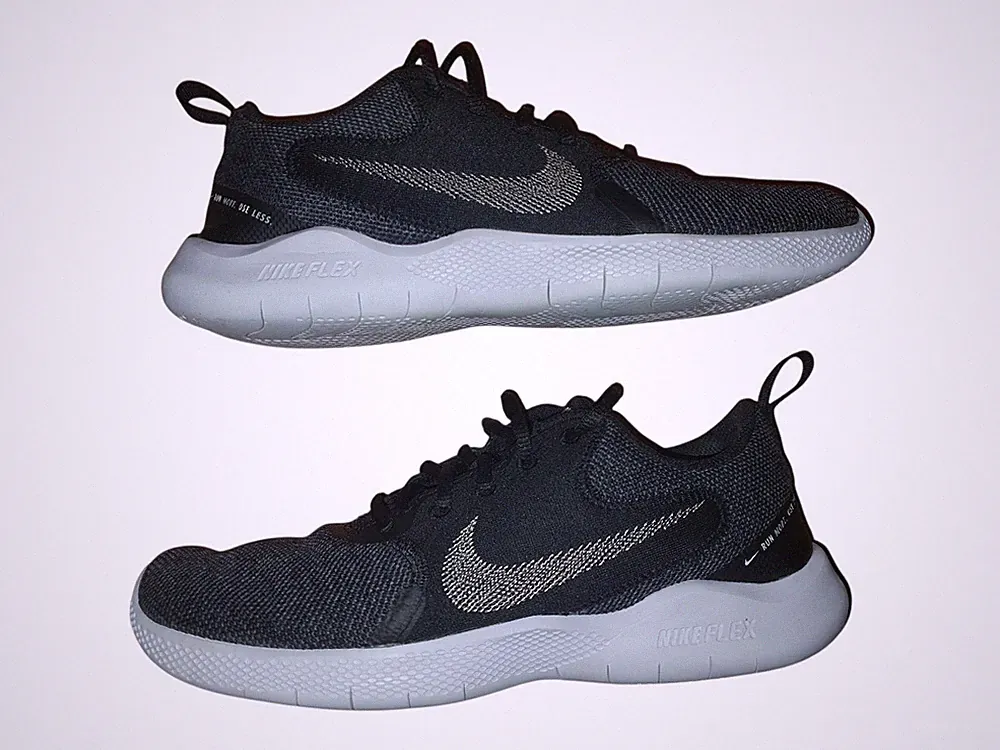 Nike Flex Experience Run 10 Damen Laufschuhe Schwarz Gr 42.5 Sport Schuhe Gym