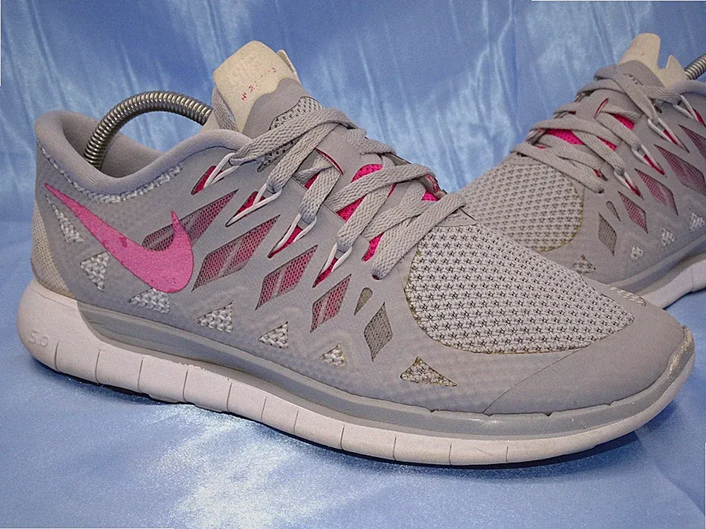 NIKE FREE 5.0 DARK GREY LAUFSCHUHE GR 39 SCHUHE SNEAKER DAMEN GRAU PEGASUS